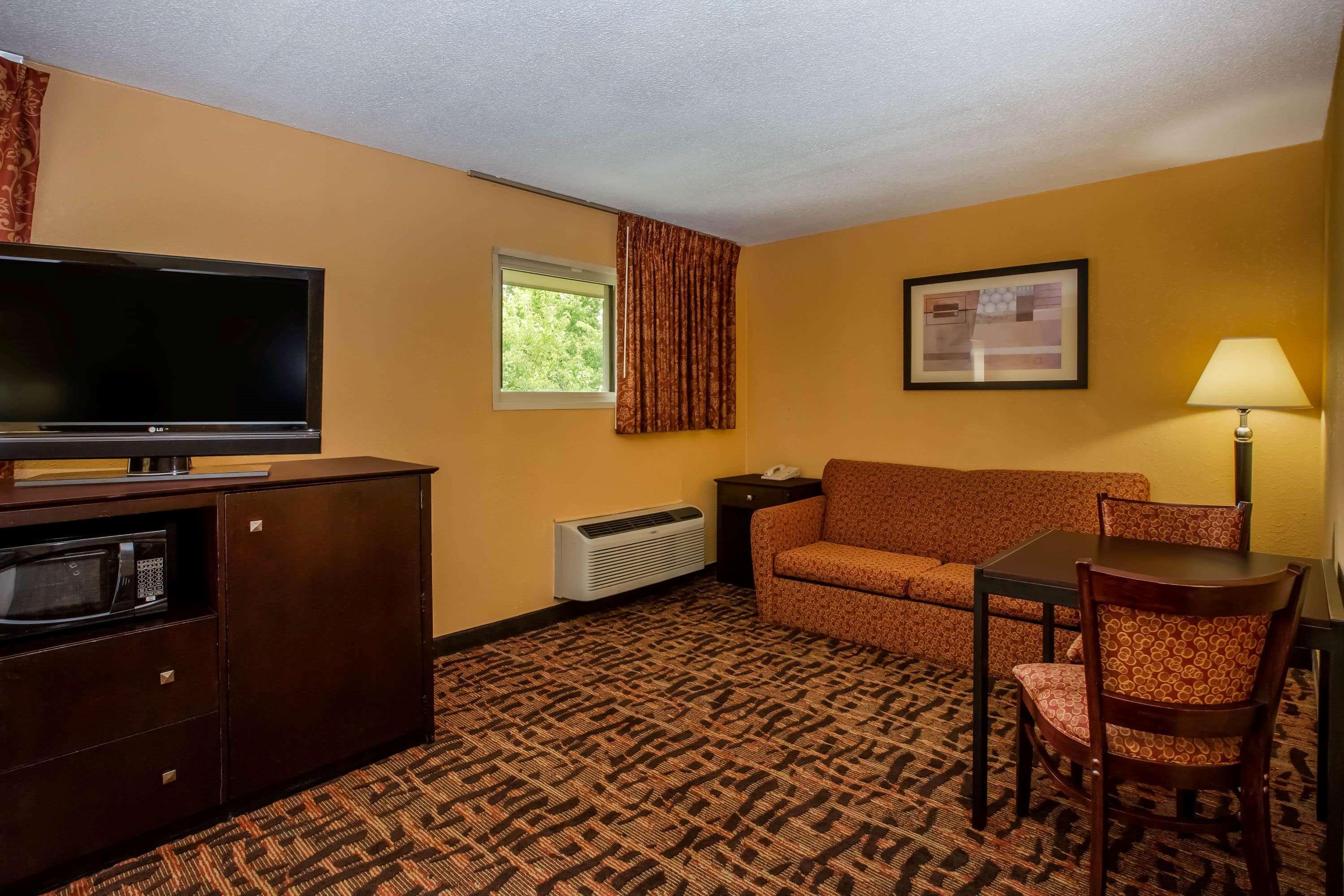 Hotel Super 8 By Wyndham Lawrence Ku Exterior foto